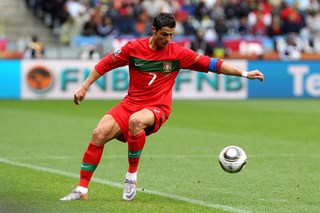 Illustration for article titled World Cup Thighlights: A Portuguesa